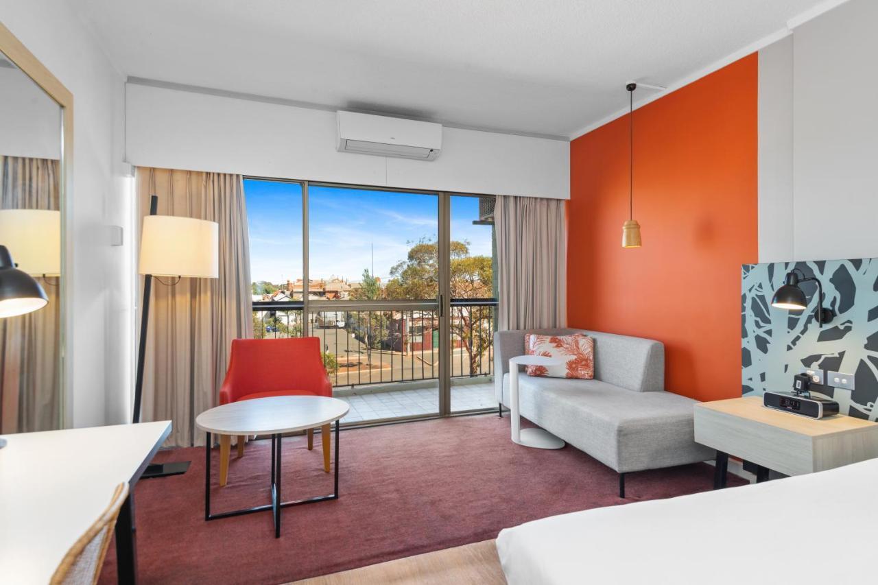 The Plaza Hotel Kalgoorlie Kültér fotó